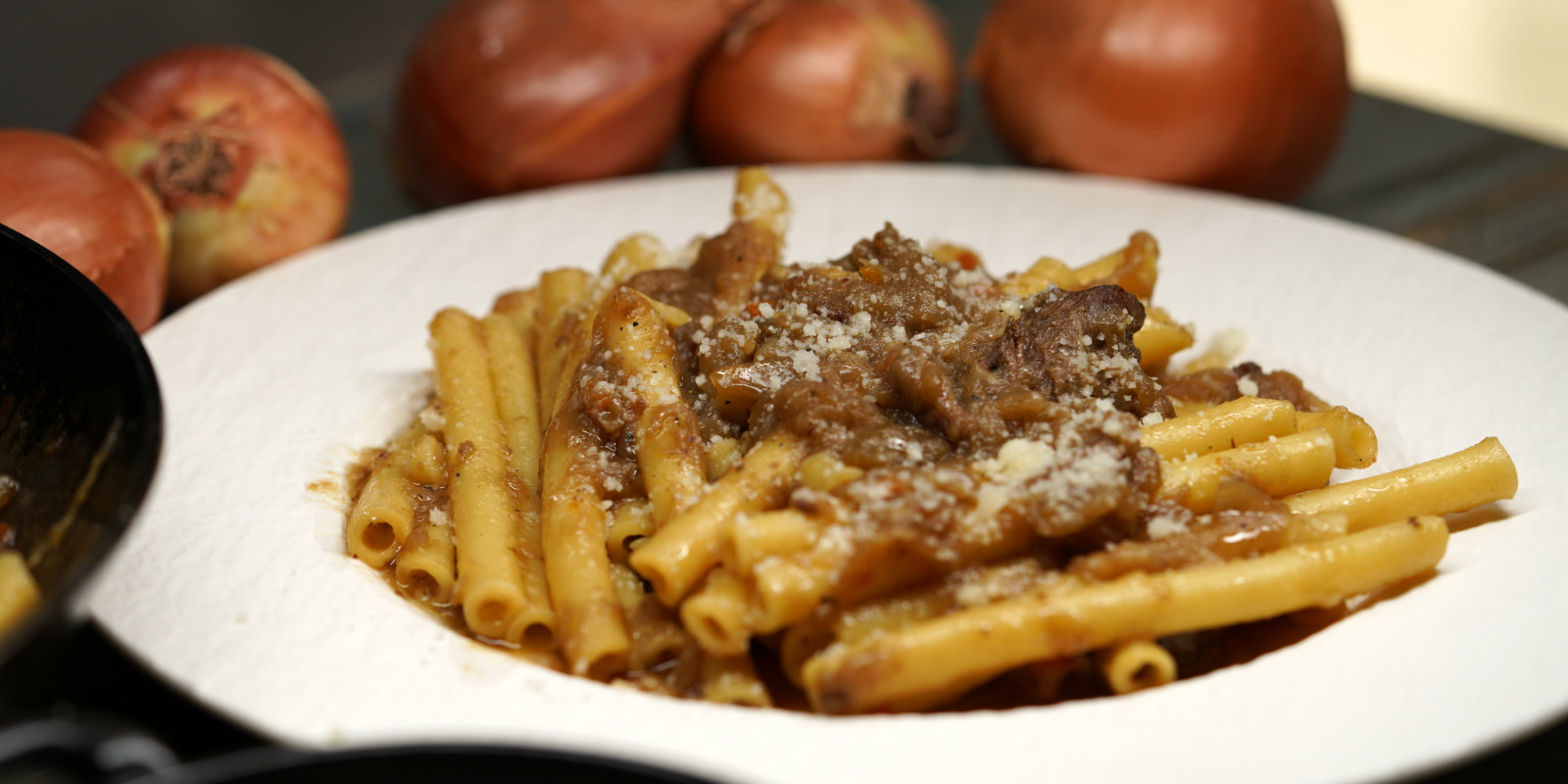 Pasta Genovese: The Ultimate Neapolitan Beef & Onion Ragù